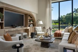 22 Las Brisas Way, Naples, FL 34108 - MLS#226002453