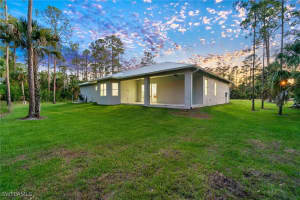 1970 17th Street, Naples, FL 34117 - MLS#226002460