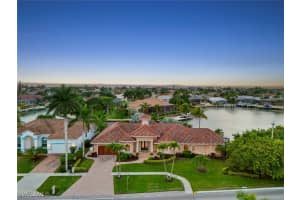 640 Kendall Drive, Marco Island, FL 34145 - MLS#226002463