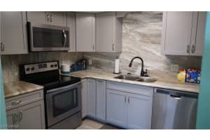 607 47th Street, Cape Coral, FL 33904 - MLS#226002468