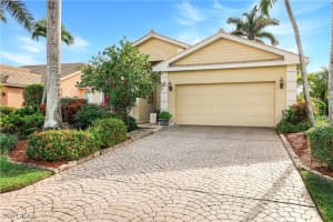 25681 Springtide Court, Bonita Springs, FL 34135 - MLS#226002491