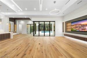 5000 Palmetto Woods Drive, Naples, FL 34119 - MLS#226002517