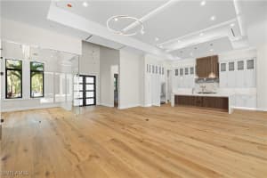 5000 Palmetto Woods Drive, Naples, FL 34119 - MLS#226002517