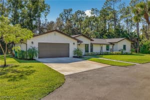 5100 Mahogany Ridge Dr, Naples