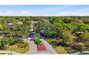 5950 Pelican Bay Boulevard, Naples, FL 34108 - MLS#226002534