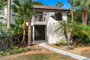 1818 Kings Lake Blvd 103, Naples