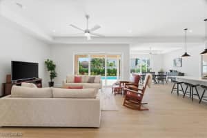 526 104th Avenue, Naples, FL 34108 - MLS#226002575