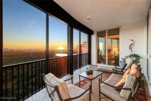 455 Cove Tower Drive, Naples, FL 34110 - MLS#226002582