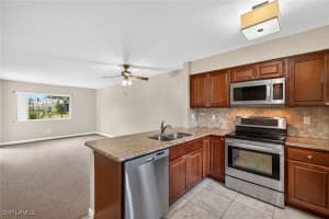 6300 Pointe Boulevard, Fort Myers, FL 33919 - MLS#226002593