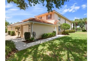 445 Robin Hood Circle, Naples, FL 34104 - MLS#226002608