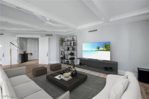 285 Grande Way, Naples, FL 34110 - MLS#226002624