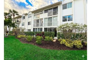 408 Broad Avenue, Naples, FL 34102 - MLS#226002666