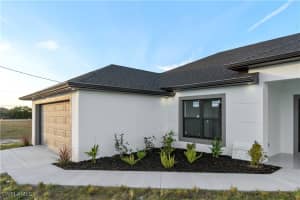 1517 17th Street, Cape Coral, FL 33993 - MLS#226002713