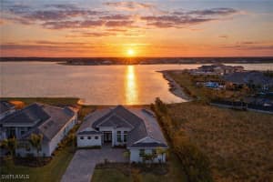 18789 Wildblue Blvd, Fort Myers