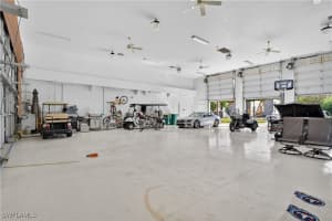 4060 SKYWAY Drive, Naples, FL 34112-2924 - MLS#226002798