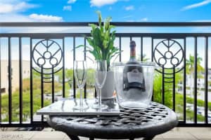 9123 Strada Place, Naples, FL 34108 - MLS#226002808