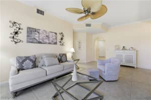 5550 Berkshire Drive, Fort Myers, FL 33912 - MLS#226002832