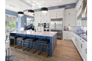 13665 Vanderbilt Dr 201, Naples