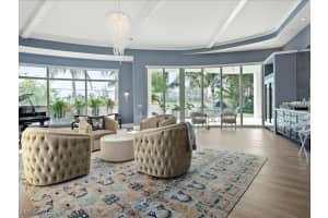 13665 Vanderbilt Drive, Naples, FL 34110 - MLS#226002878