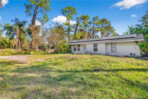 280 1st Street, Naples, FL 34120 Sold 04/03/26