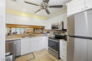 194 Palm Drive, Naples, FL 34112 - MLS#226002955