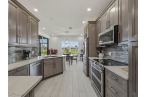 5927 Three Iron Dr 3102, Naples