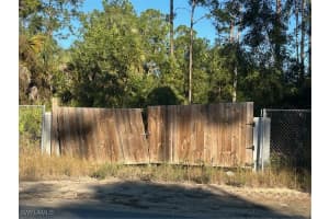 1190 Ivy Way, Naples, FL 34117 - MLS#226002977