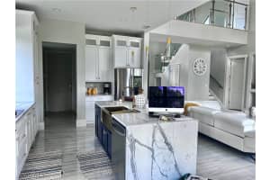 2644 37th Avenue, Naples, FL 34120 - MLS#226002984