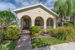 8300 Josefa Way, Naples, FL 34114 - MLS#226002989