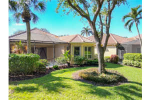 9190 Troon Lakes Drive, Naples, FL 34109 - MLS#226003005