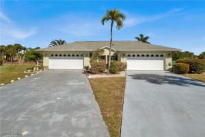 103 Tanglewood Court, Naples, FL 34113 - MLS#226003040