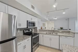 1830 Florida Club Circle, Naples, FL 34112 - MLS#226003055