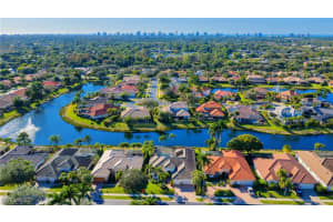 4967 RUSTIC OAKS Circle, Naples, FL 34105 - MLS#226003101