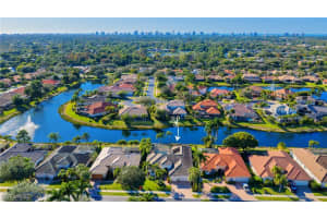 4967 RUSTIC OAKS Circle, Naples, FL 34105 - MLS#226003101