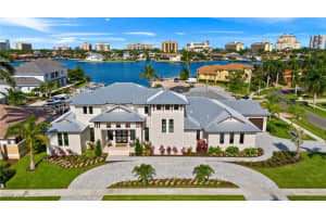 1113 Lamplighter Court, Marco Island, FL 34145 - MLS#226003126