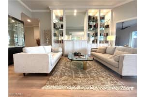 5477 Freeport Lane, Naples, FL 34119 - MLS#226003127