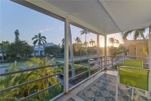 291 8th Avenue, Naples, FL 34102 - MLS#226003196