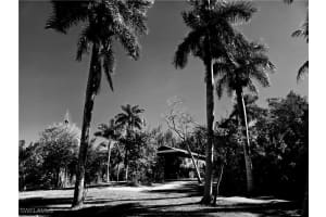 1551 Bembury Dr, Naples