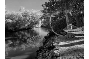 1551 Bembury Drive, Naples, FL 34102 - MLS#226003204