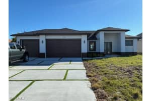 1134 Nw 18 Ter, Cape Coral