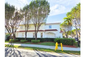 10820 NW 85th Ter, Miami, FL 33178-1545 - MLS#226003253