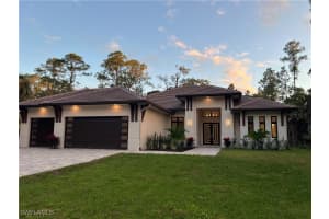 382 39th Avenue, Naples, FL 34120 - MLS#226003260