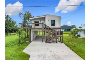 3710 10th Street, Lehigh Acres, FL 33976 - MLS#226003264