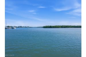 141 Pago Pago Drive, Naples, FL 34113 - MLS#226003277