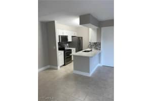 116 Santa Clara Drive, Naples, FL 34104 - MLS#226003307