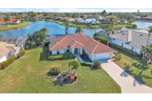 11114 Longshore Way, Naples, FL 34119 - MLS#226003314