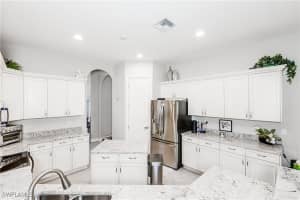 7307 Acorn Way, Naples, FL 34119 - MLS#226003317