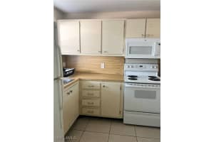 180 Turtle Lake Court, Naples, FL 34105 - MLS#226003320