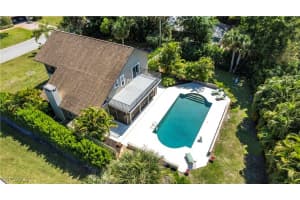 183 Old Tamiami Trail, Naples, FL 34110 - MLS#226003338