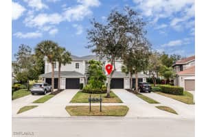 2029 Crestview Way 105, Naples